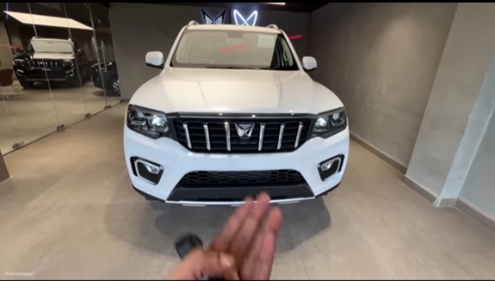 Scorpio-N Z8 Select